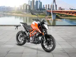 KTM Duke 125